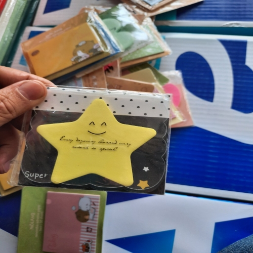 Giấy nhớ hình ngộ nghĩng Giấy nhớ hình ngộ nghĩng