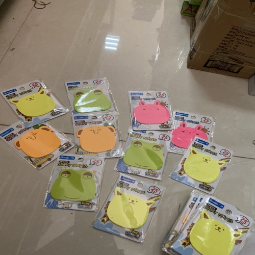 Giấy nhớ hình ngộ nghĩnh Giấy nhớ hình ngộ nghĩnh