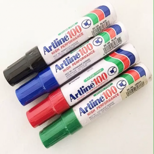 Bút dạ dầu Artline (có 4 màu xanh lá, xanh biển, đỏ, đen) Bút dạ dầu Artline (có 4 màu xanh lá, xanh biển, đỏ, đen)